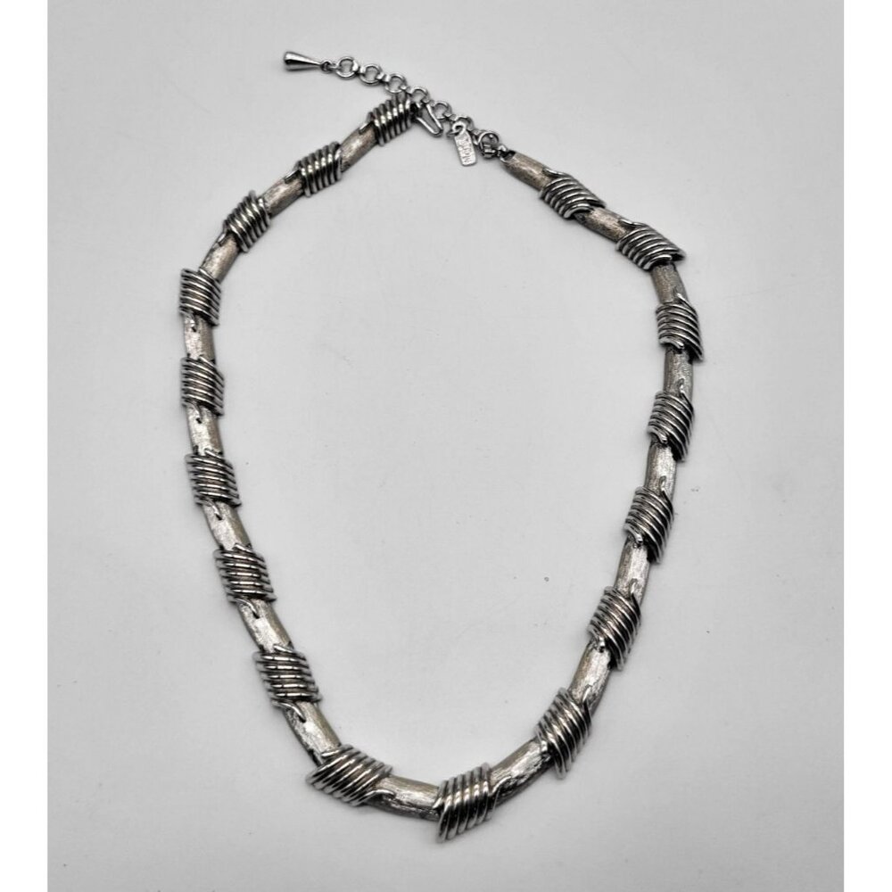 MONET Vintage Silver Tone Chain Choker Necklace Wrapped Coil Brushed - Picture 2 of 8